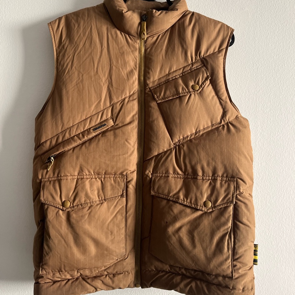 BURTON GOOSE DOWN VEST